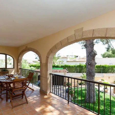 Villa Mestalla Villa *