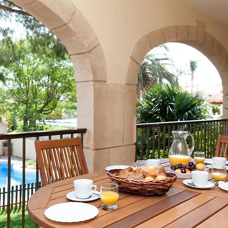 ヴィラ Villa Mestalla